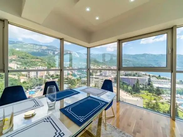 Izdavanje: Trosoban stan 150 m² – Budva — fotografija 5