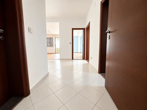 Dvosoban stan 88 m² – Rozino, Budva — fotografija 11