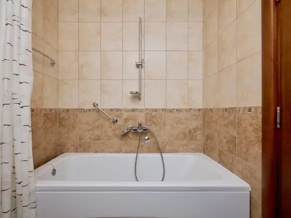 Dvosoban stan 82 m² – Bečići, Budva — fotografija 4