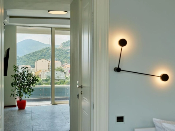 Dvosoban stan 115 m² – Bečići, Budva — fotografija 5