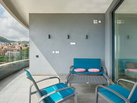 Dvosoban stan 115 m² – Bečići, Budva — fotografija 7