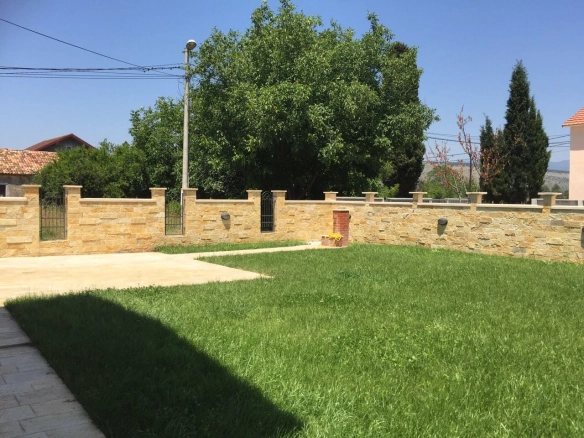 Kuća 320 m² – Gornja Gorica, Podgorica — fotografija 12