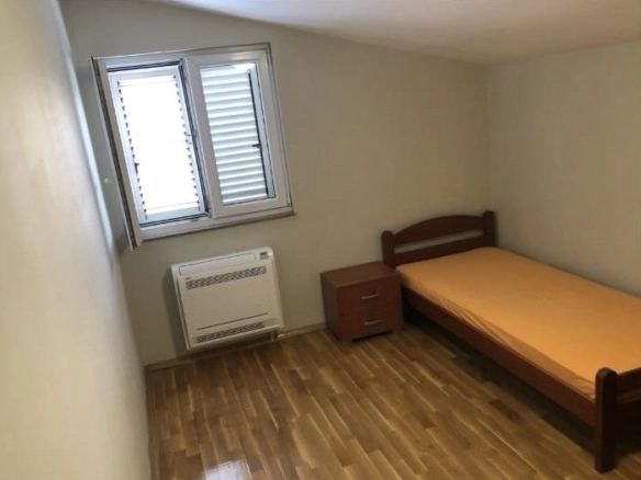 Kuća 220 m² – Konik, Podgorica — fotografija 9