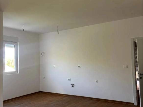 Dvosoban stan 592 m² – Zabjelo, Podgorica — fotografija 2