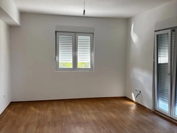 Dvosoban stan 592 m² – Zabjelo, Podgorica — fotografija 13