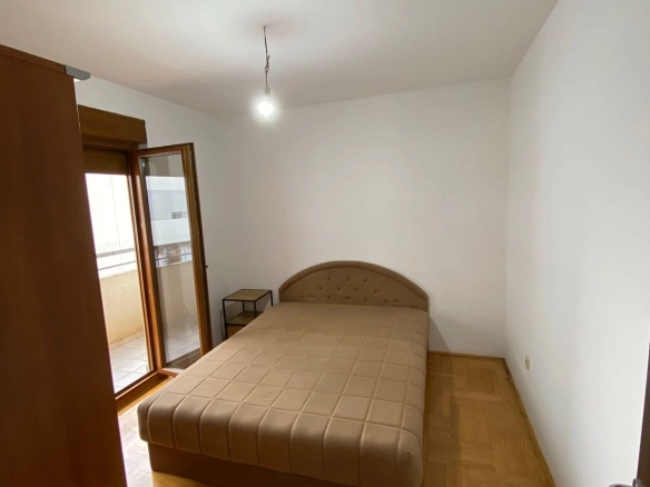 Dvosoban stan 55 m² – Stari aerodrom, Podgorica — fotografija 10