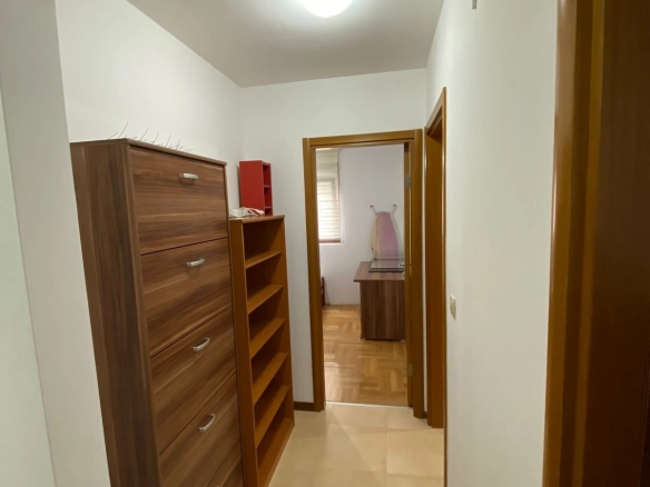 Dvosoban stan 55 m² – Stari aerodrom, Podgorica — fotografija 13