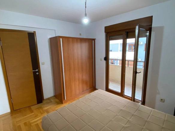Dvosoban stan 55 m² – Stari aerodrom, Podgorica — fotografija 14