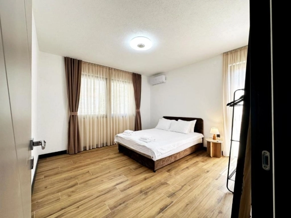 Trosoban stan 155 m² – Sveti Stefan, Budva — fotografija 8