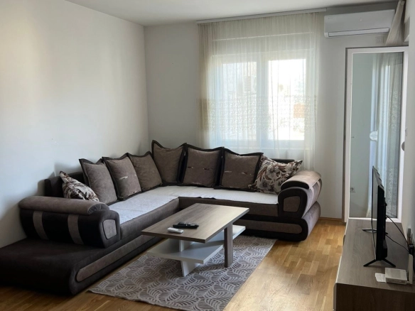 Jednosoban stan 52 m²