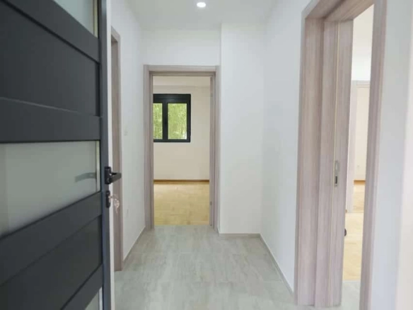 Poslovni prostor 952 m² – Podgorica — fotografija 3