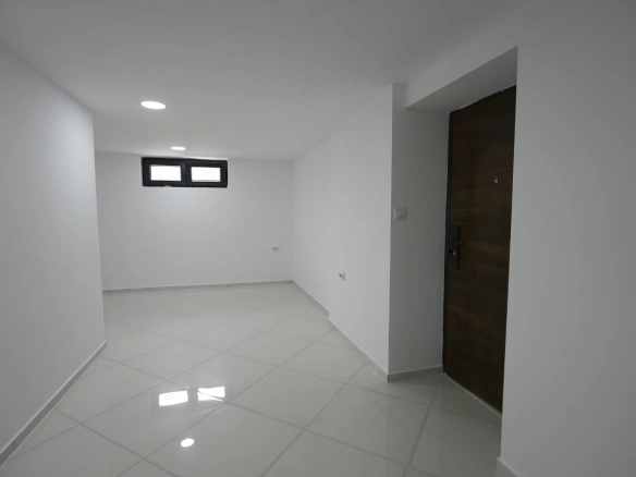 Poslovni prostor 952 m² – Podgorica — fotografija 6