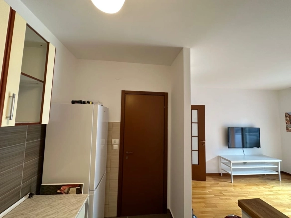 Jednosoban stan 50 m² – City kej, Podgorica — fotografija 8