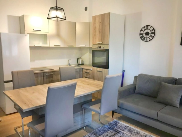 Dvosoban stan 54 m² – Rena, Bar — fotografija 2