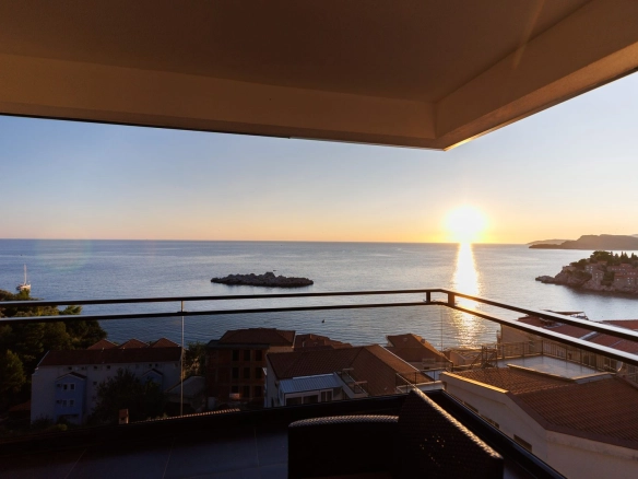 Dvosoban stan 162 m² – Sveti Stefan, Budva — fotografija 9