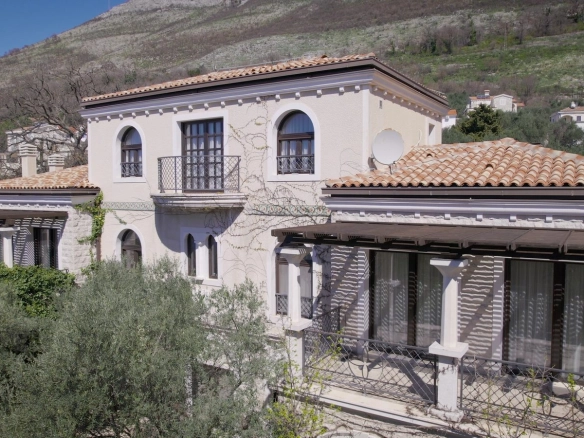 Kuća 550 m² – Reževići, Budva — fotografija 2