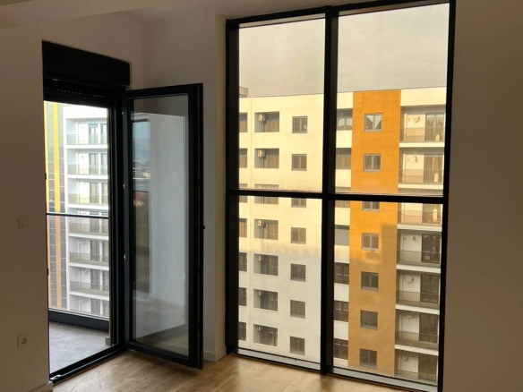 Dvosoban stan 65 m² – Stari aerodrom, Podgorica — fotografija 3