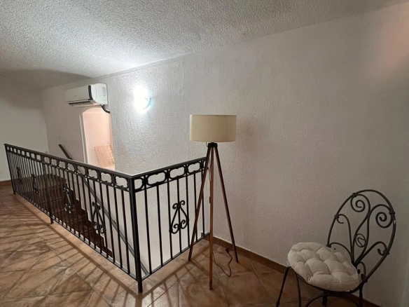 Kuća 300 m² – Reževići, Budva — fotografija 11