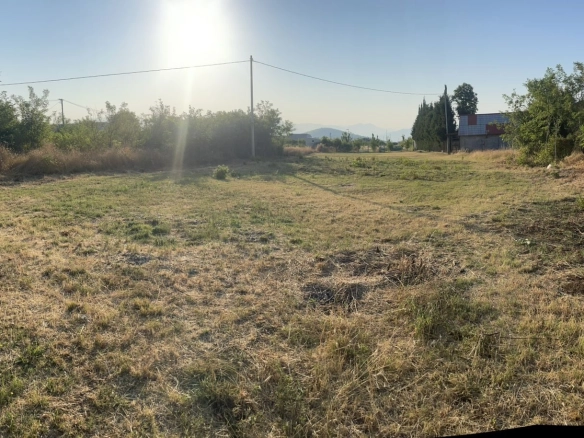 Plac 1.253 m² – Farmaci, Podgorica — fotografija 3
