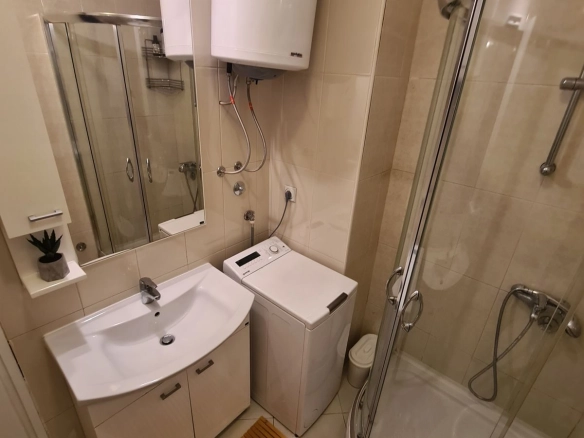 Dvosoban stan 652 m² – Stara Varoš, Podgorica — fotografija 2