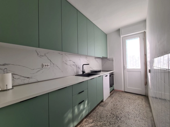 Dvosoban stan 652 m² – Stara Varoš, Podgorica — fotografija 11