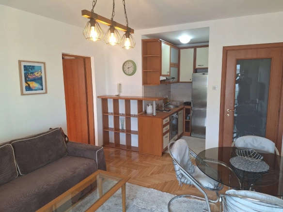 Dvosoban stan 452 m² – Pobrežje, Podgorica — fotografija 4