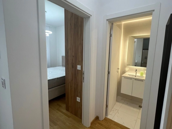 Jednosoban stan 47 m² – Stari aerodrom, Podgorica — fotografija 5