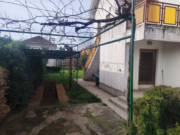 Kuća 2.002 m² – Zagorič, Podgorica — fotografija 2