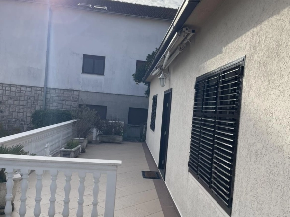 Kuća 150 m² – Momišići, Podgorica — fotografija 6