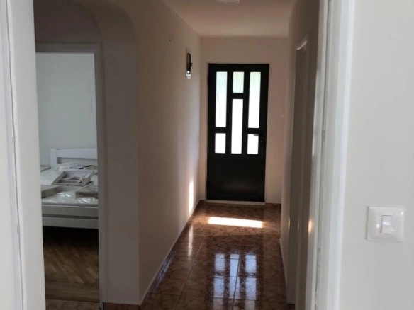 Dvosoban stan 72 m² – Momišići, Podgorica — fotografija 7