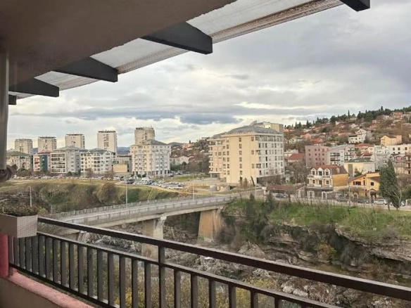 Jednosoban dupleks stan u Zagoriču