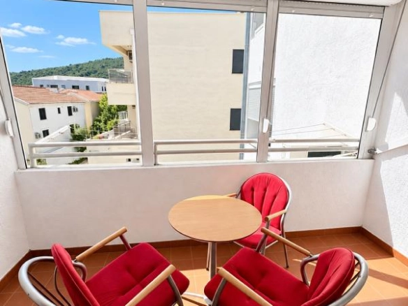 Dvosoban stan 62 m² – Lazi, Budva — fotografija 4