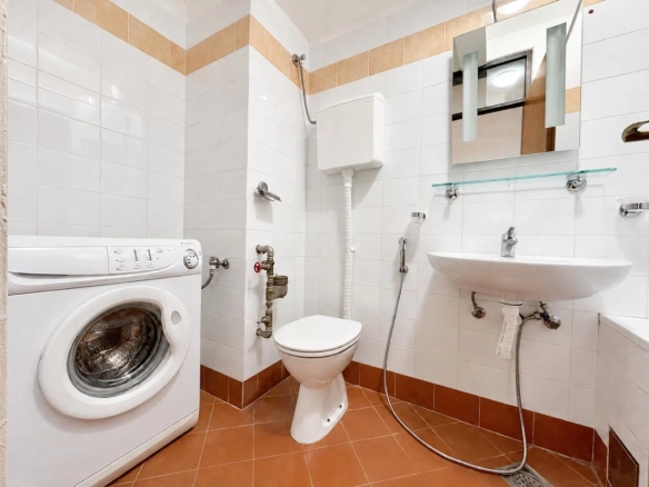 Dvosoban stan 62 m² – Lazi, Budva — fotografija 5