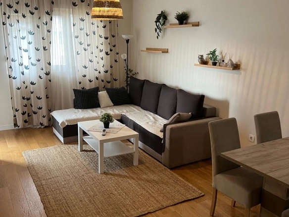 Jednosoban stan 492 m² – Central Point, Podgorica — fotografija 2