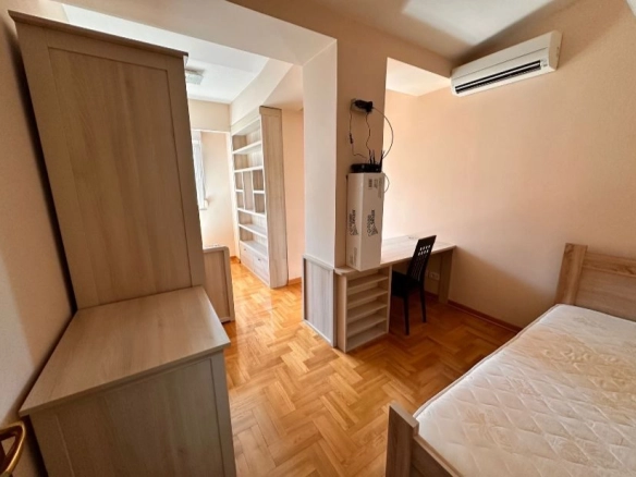 Dvosoban stan 922 m² – City kvart, Podgorica — fotografija 8