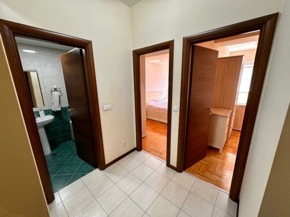 Dvosoban stan 922 m² – City kvart, Podgorica — fotografija 14