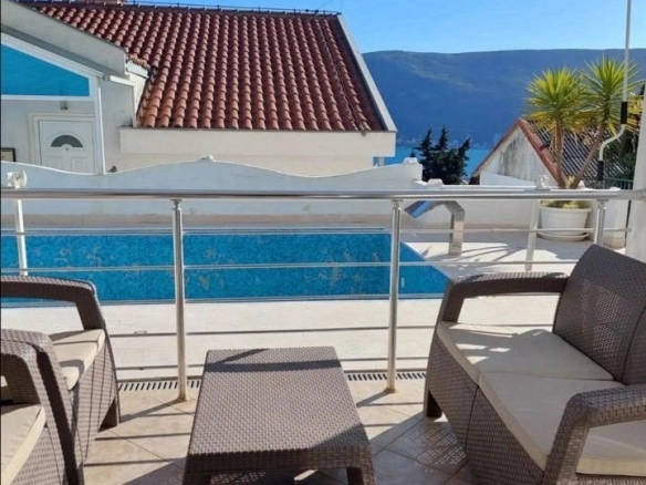 Jednosoban stan 43 m² – Topla, Herceg Novi — fotografija 2