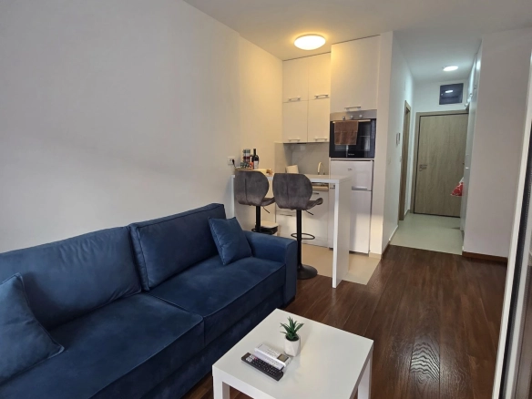Garsonjera 27 m² – Master kvart, Podgorica — fotografija 2
