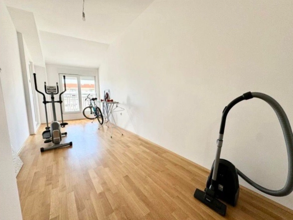 Dvosoban stan 752 m² – Ljubović, Podgorica — fotografija 6