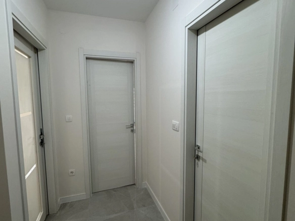 Jednosoban stan 492 m² – Central Point, Podgorica — fotografija 2