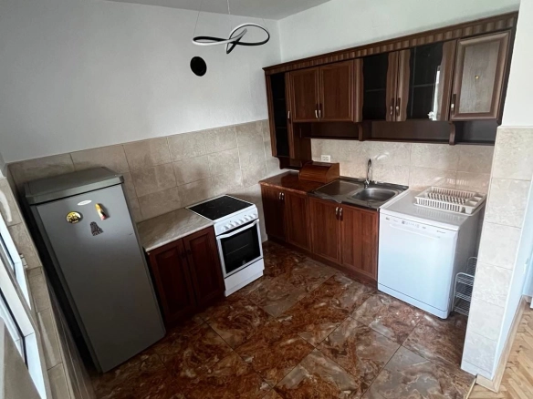 Dvosoban stan 60 m² – Masline, Podgorica — fotografija 12