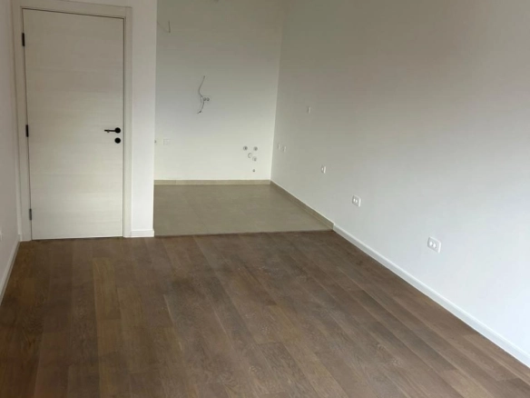 Jednosoban stan 43 m² – Stari aerodrom, Podgorica — fotografija 2