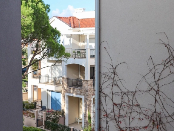 Dvosoban stan 78 m² – Radovići, Tivat — fotografija 6