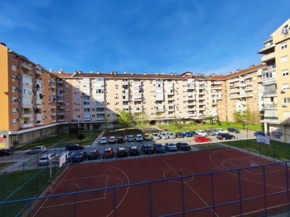 Dvosoban stan 642 m² – Stari aerodrom, Podgorica — fotografija 13