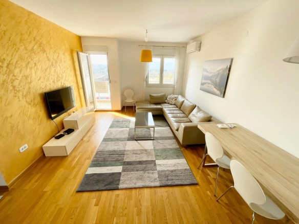 Dvosoban stan 652 m² – City kvart, Podgorica — fotografija 2