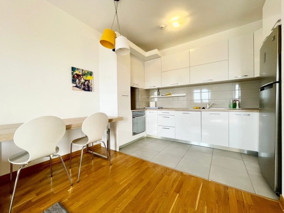 Dvosoban stan 652 m² – City kvart, Podgorica — fotografija 8