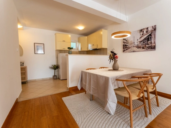 Dvosoban stan 68 m² – Pržno, Budva — fotografija 8