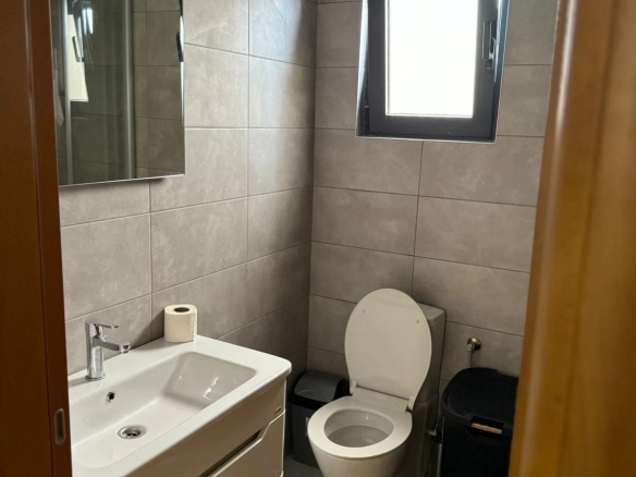 Jednosoban stan 65 m² – Murtovina, Podgorica — fotografija 11