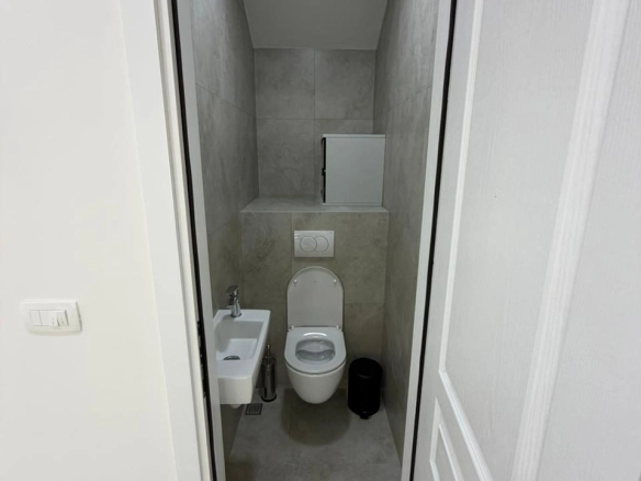 Poslovni prostor 57 m² – Krivi most, Podgorica — fotografija 9