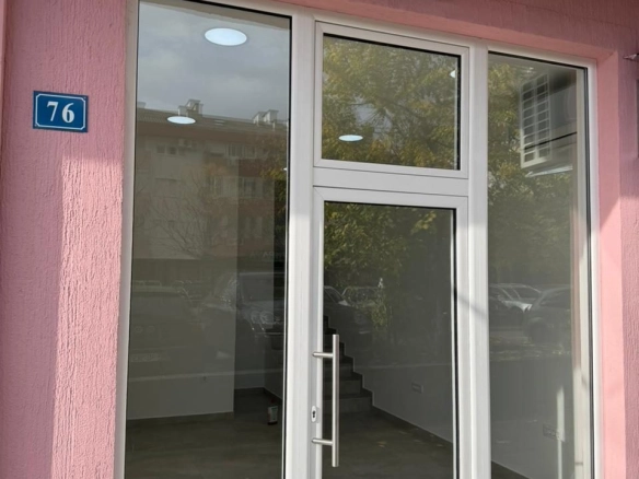 Poslovni prostor 57 m² – Krivi most, Podgorica — fotografija 13